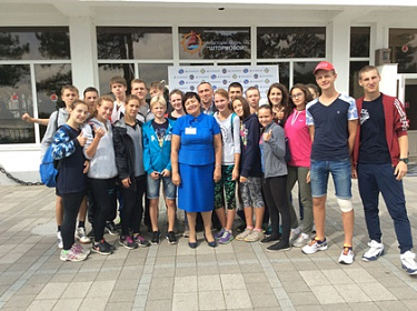Ирина Синцова поздравила учеников усть-илимской школы со вторым местом на VI Президентских спортивных играх  